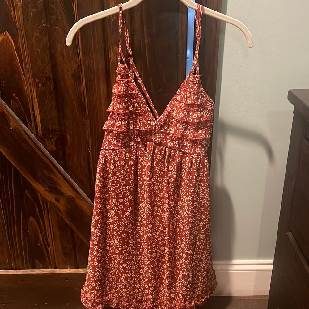 *BUNDLE* 3med Francesca’s used once , 1 red, 1 red floral and 1burnt red